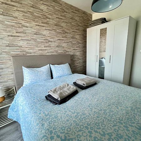 Appartement vue mer et marina, Loggia - Parking Courseulles-sur-Mer Esterno foto