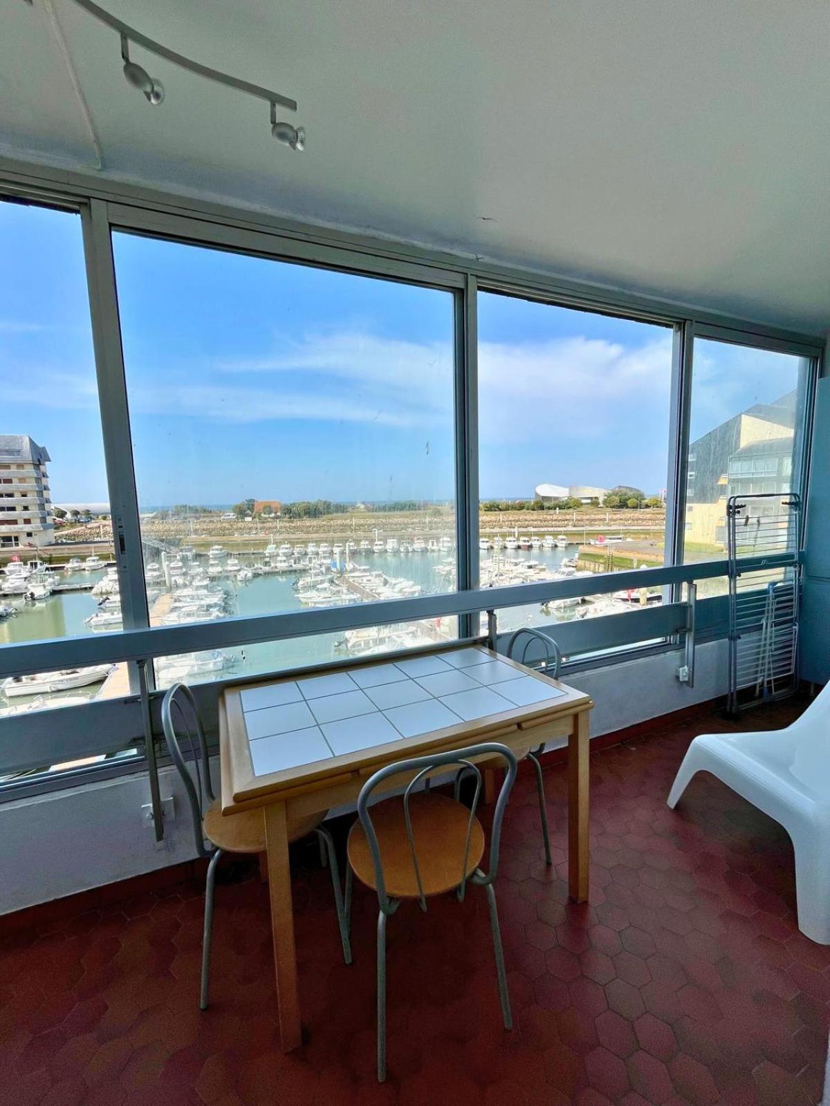 Appartement vue mer et marina, Loggia - Parking Courseulles-sur-Mer Esterno foto